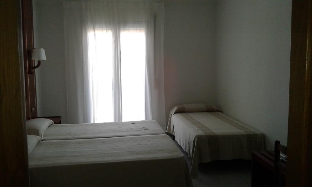 Hostal La Vinya L' Escala Zewnętrze zdjęcie