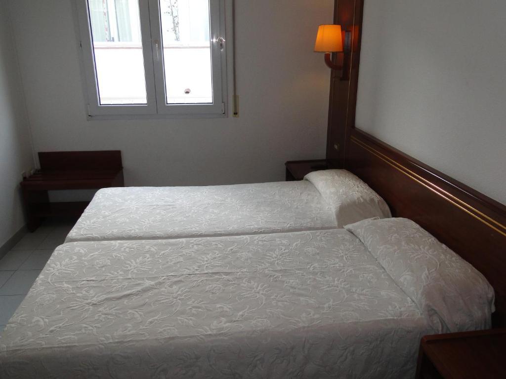 Hostal La Vinya L' Escala Zewnętrze zdjęcie