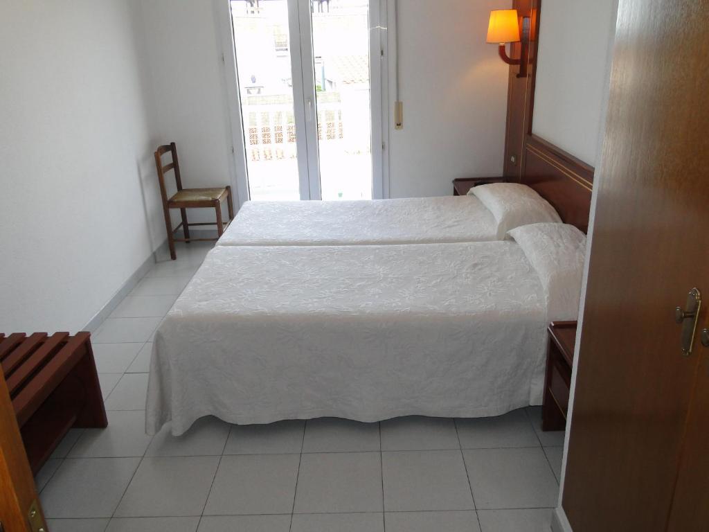 Hostal La Vinya L' Escala Zewnętrze zdjęcie