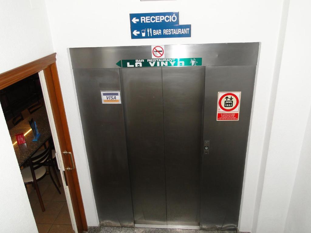 Hostal La Vinya L' Escala Zewnętrze zdjęcie